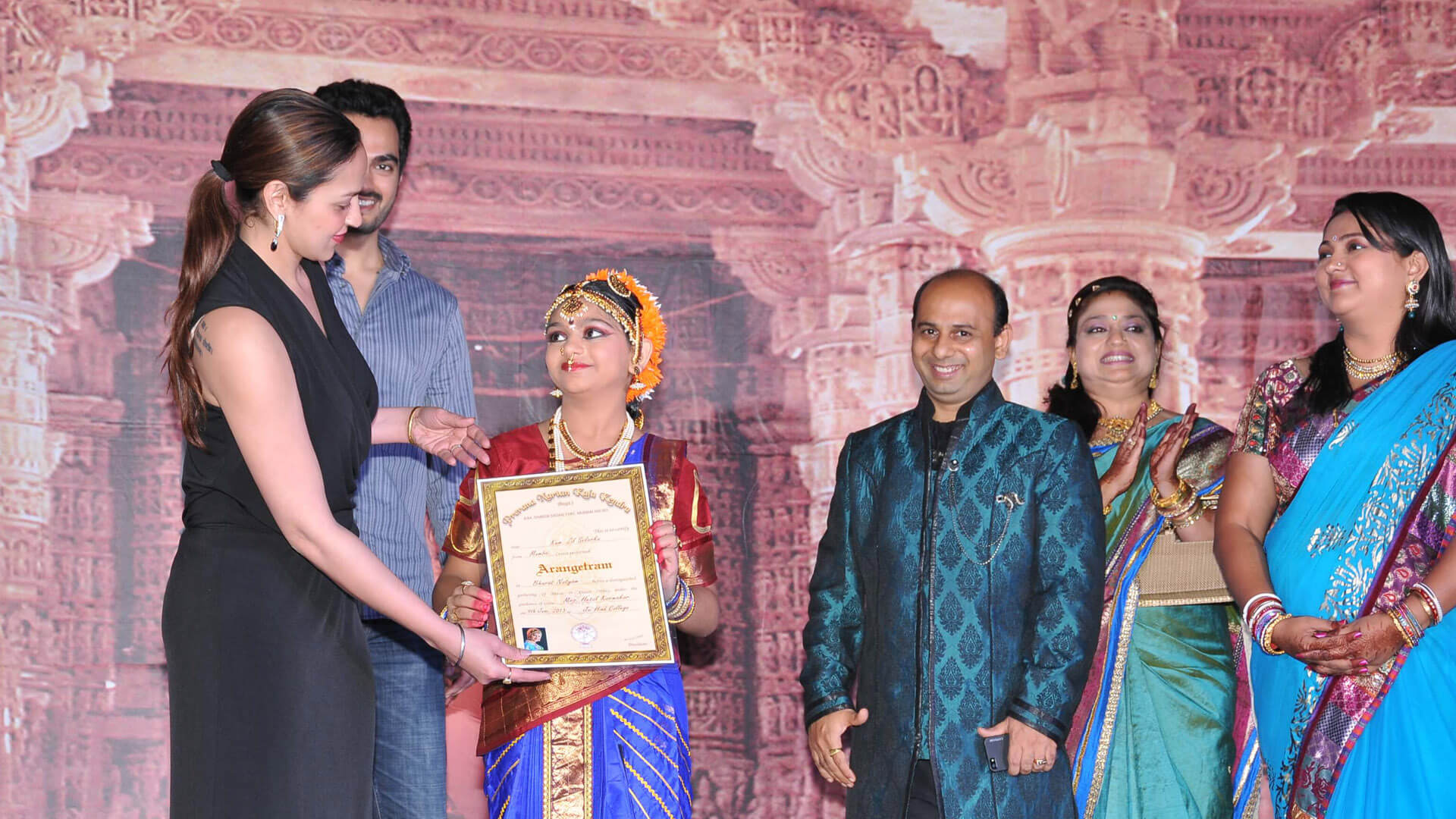Arangetram award ceremony with Esha Deol